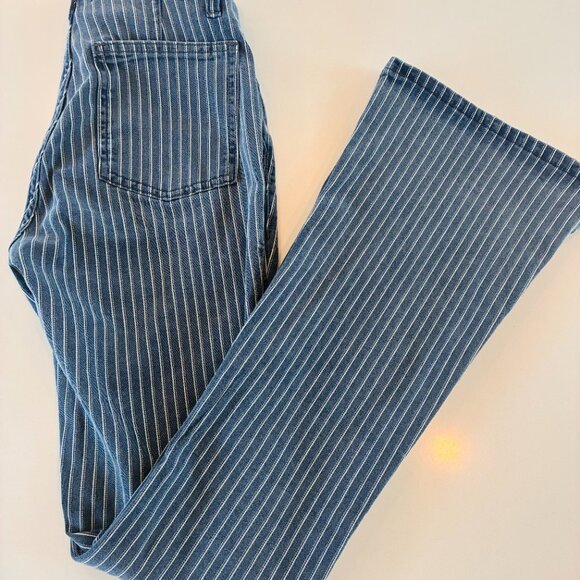 Level Up Stripe Side Slit Bootcut Jeans - Picture 4 of 6